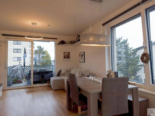 2 Zimmer Maisonette in Innsbruck Neu Arzl mit zwei Balkonen & hochwertiger Ausstattung
