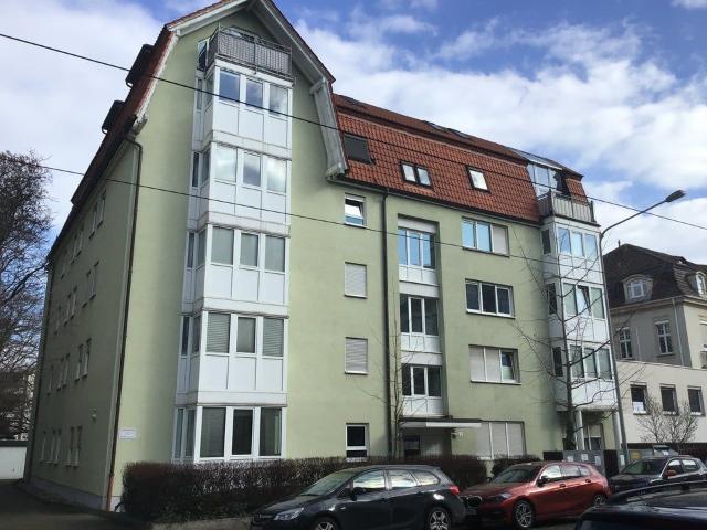 2 Zimmer Maisonette Wohnung in Sachsenhausen *frisch saniert