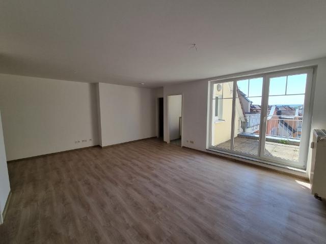 2 Zimmer mit Loggia am Marktplatz