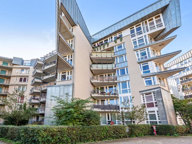 2 Zimmer mit Wintergarten suchen Nachmieter