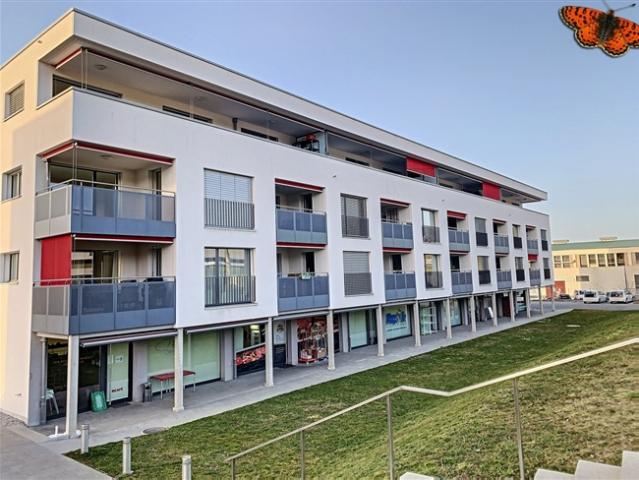 2 ½ ZIMMER NEU – Mit Balkon!