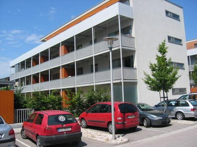 2 Zimmerwohnung in begehrter Lage mit Terrasse/Garten – Top 302