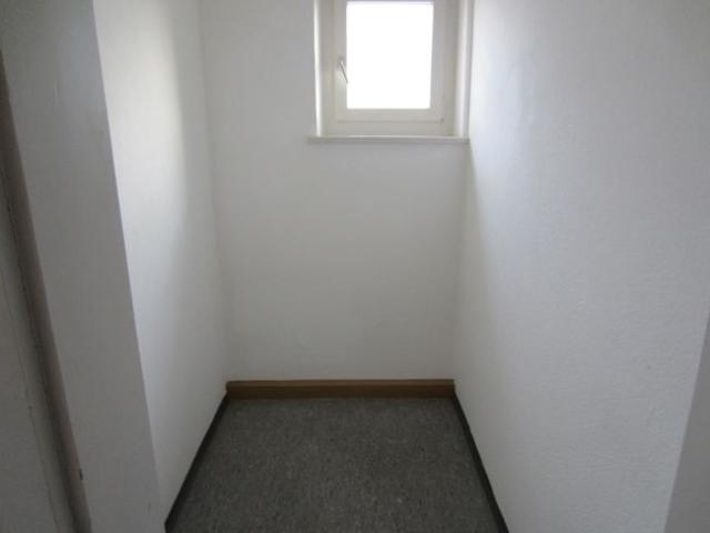 2 Zimmerwohnung mit Gartenbenutzung Stadtnähe auch als WG geeignet