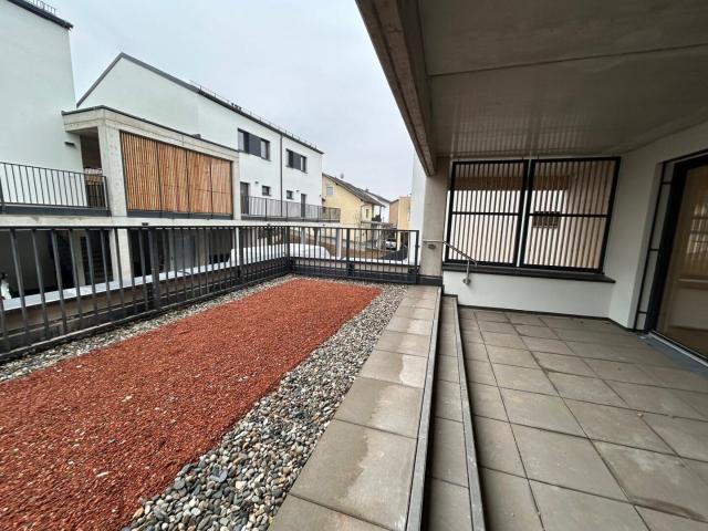 2 Zimmerwohnung mit großem Balkon!