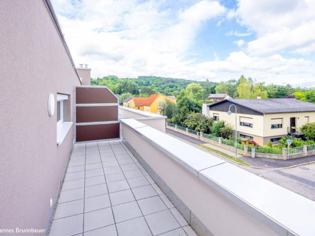 Moderne 2 Zimmerwohnung mit großer Terrasse Wohnzuschuss möglich