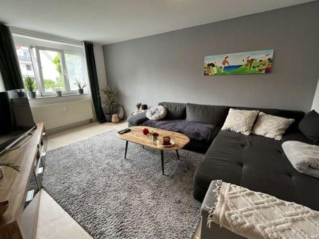 2 Zimmerwohnung mit Terrasse, Gartenanteil und Stellplatz in Ebersdorf!