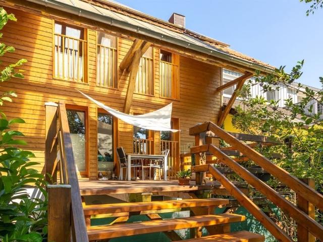 2.092 qm gefällig? Landhaus & Natur Pur in Dettighofen!