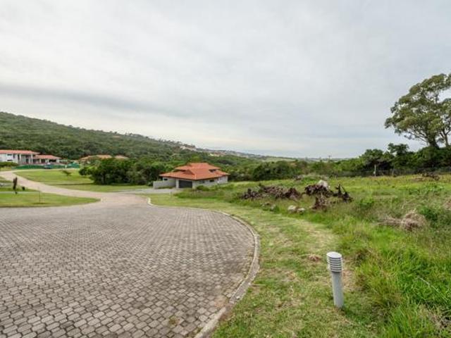 2 095 m² Land available in Lovemore Park