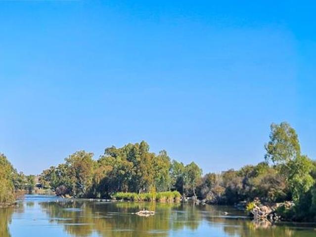 2 000 m² Land available in Vaal de Grace Golf Estate
