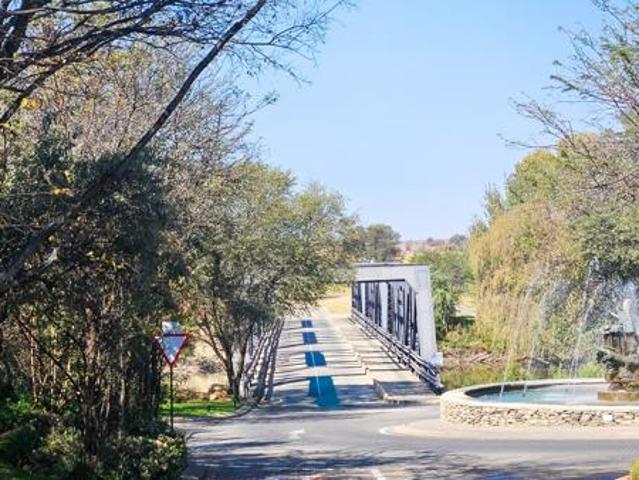 2 000 m² Land available in Vaal de Grace Golf Estate