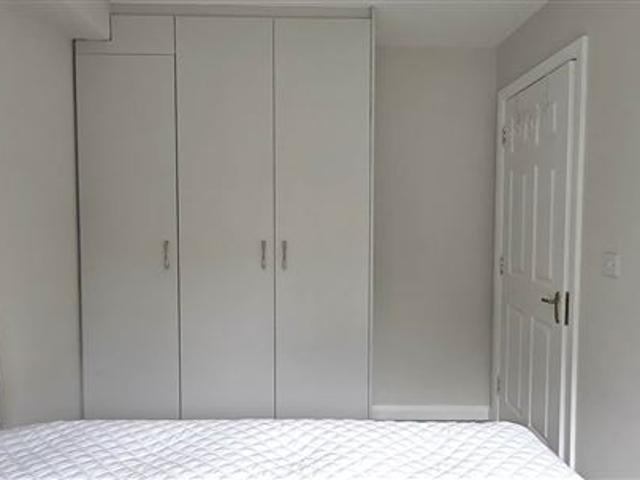 2,000 / month | Apartment 25d, Doughiska Road, Galway, County Galway Property Partners Gill & Glynn Galway 5004 MyHome. Ie Lettings