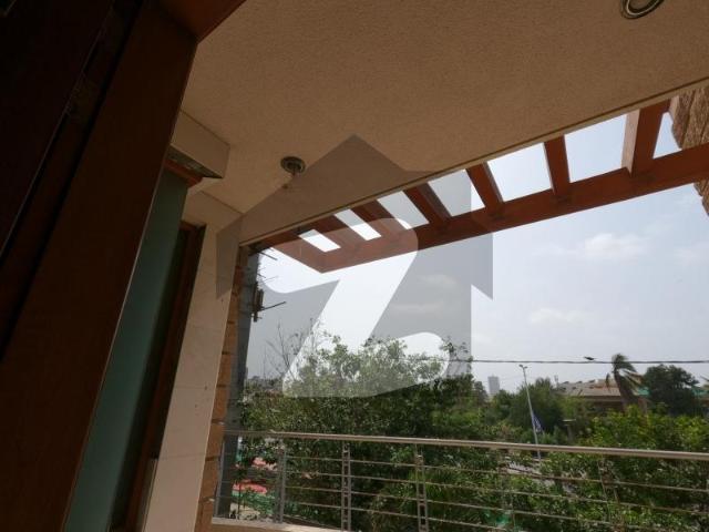 2,000 Sq. Yds. Commercial Bungalow for Rent | 4 Independent Units | Main Road | Clifton Block 4