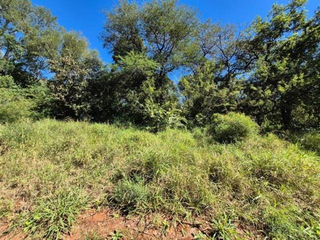 2 011 m² Land available in Gravelotte