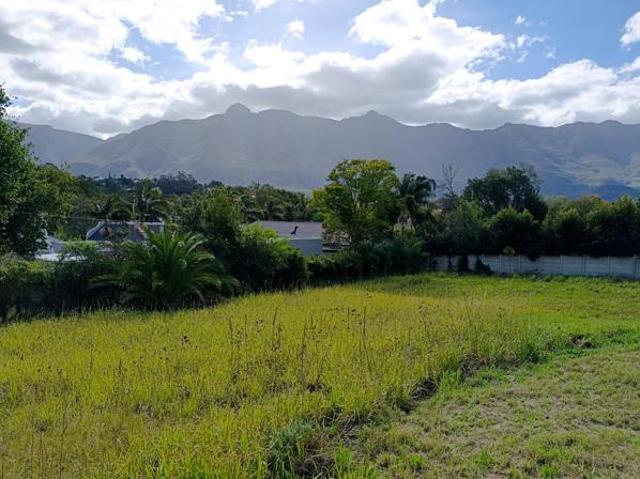 2 140 m² Land available in Swellendam