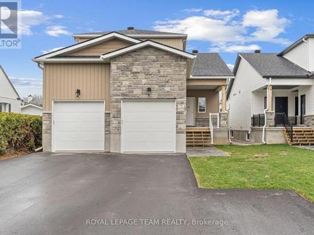 2 1694 Belcourt Boulevard, Ottawa, ON, K1C 1M4 house for lease | Listing ID X13232 | Royal LePage