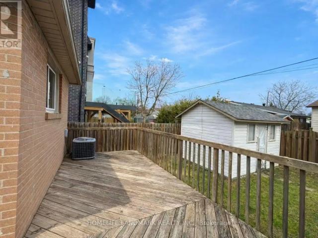 2 16 CARTIER CRESCENT