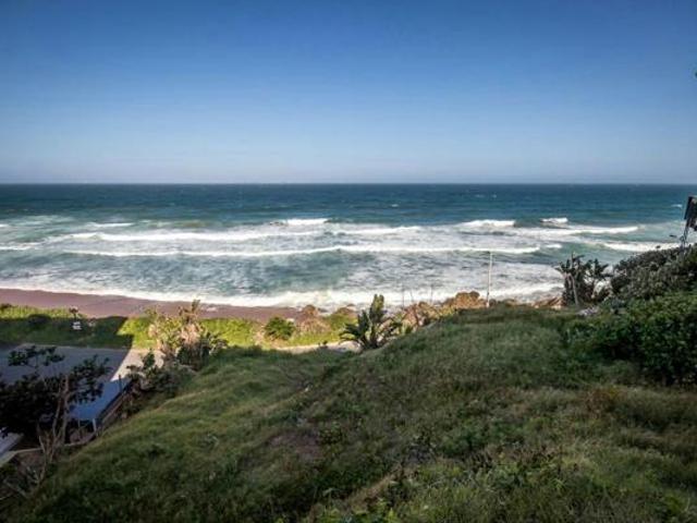 2 170 m² Land available in Umdloti Beach