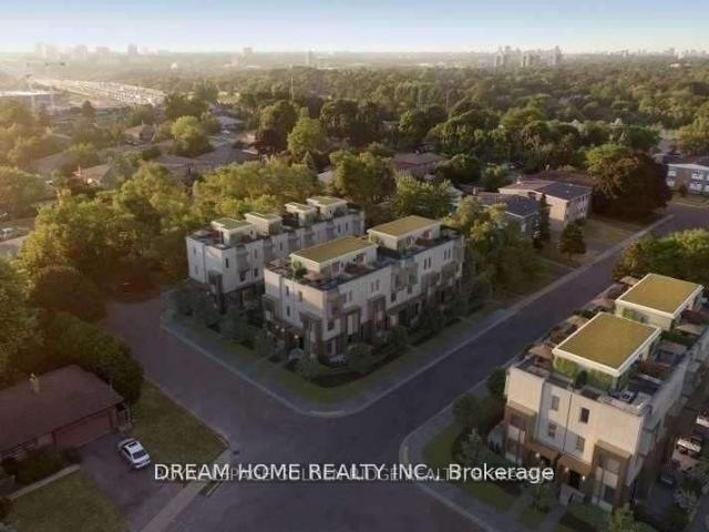 2 18 Greenbriar Road, North York | 3+1Beds/3Bath, Townhouse, $4,500/mo | Condos. Ca