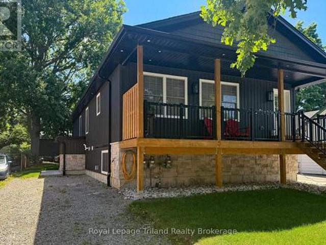 2 18 Winniett Street, Woodstock North, ON, N4S 5Z3 investment for lease | Listing ID X13484 | Royal LePage