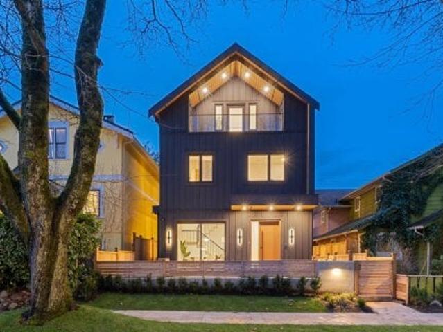 2 1945 13th Ave Avenue E