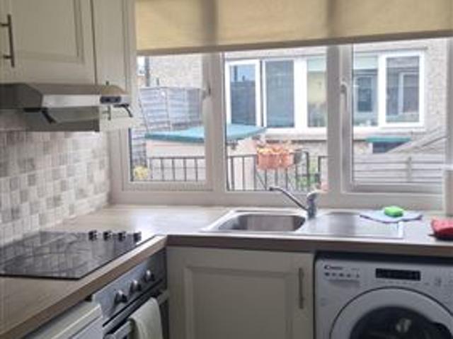 2,100 / month | 10A Lynch Lane, Dun Laoghaire, South County Dublin, A96 NYK6 MyHome. Ie Users 5019 MyHome. Ie Lettings