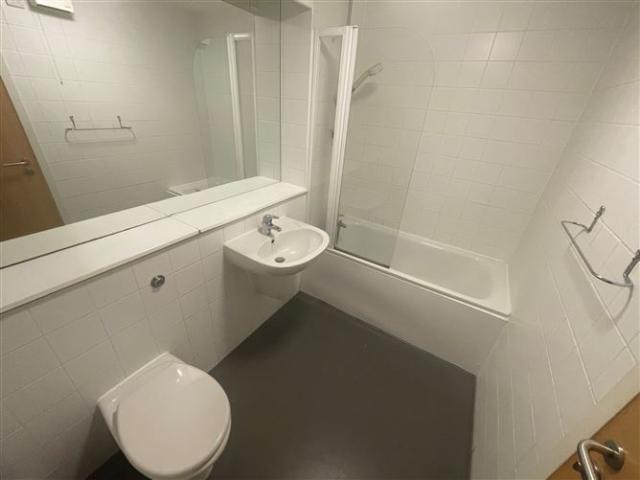 2,100 / month | Tramway Court, Old Blessington Road, Tallaght, Dublin 24 Ray Cooke Auctioneers 5001 MyHome. Ie Lettings