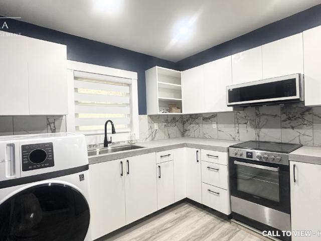 2 109 McNay St, London, Ontario N5Y 1L1 BEAUTIFUL 1 BEDROOM MAIN LEVEL UNIT WITH MODERN UPGRADES Apartment for Rent