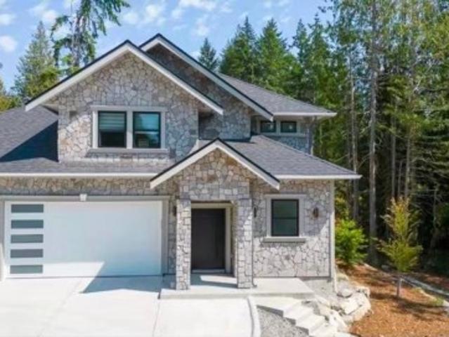 2 1102 Largo Road, Roberts Creek, BC, V0N 2W2 house for sale | Listing ID R3150 | Royal LePage
