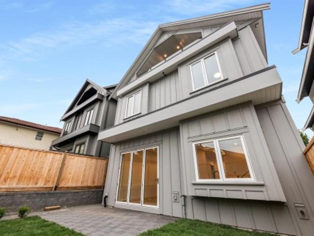 2 1160 Rossland Street, Vancouver, BC, V5K 4A1 duplex for sale | Listing ID R3021 | Royal LePage