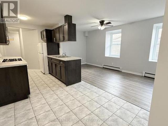 2 116 Wyndham Street, Guelph Downtown, ON, N1H 4E8 investment for lease | Listing ID X13461 | Royal LePage