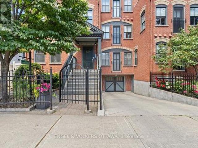 2 139 Guigues Avenue, Ottawa, ON, K1N 5J1 townhouse for sale | Listing ID X13503 | Royal LePage