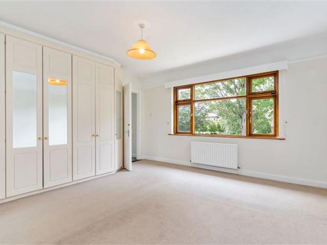 2,250,000 | 12 Maple Road, Clonskeagh, Dublin 14 Sherry FitzGerald Ranelagh 5014 MyHome. Ie Residential