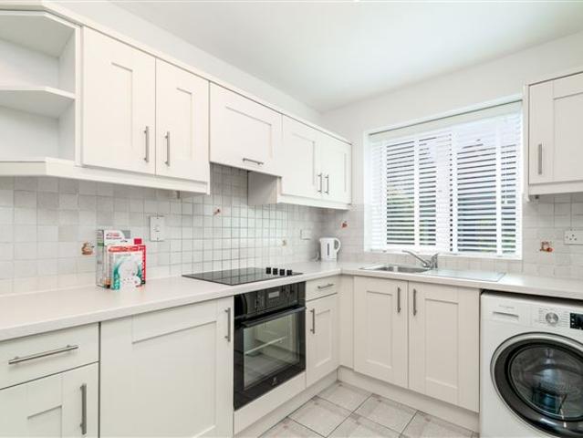 2,250 / month | Merchamp, Seafield Road, Clontarf, Dublin 3 Sherry FitzGerald Lettings Sheehy 5014 MyHome. Ie Lettings