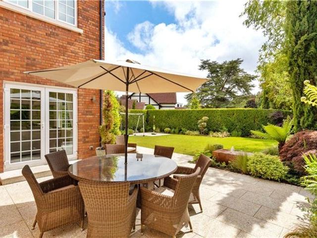 2,295,000 | Malindi Lodge, Westminster Road, Foxrock, Dublin 18 Lisney Sotheby's International Realty Blackrock 5009 MyHome. Ie Residential