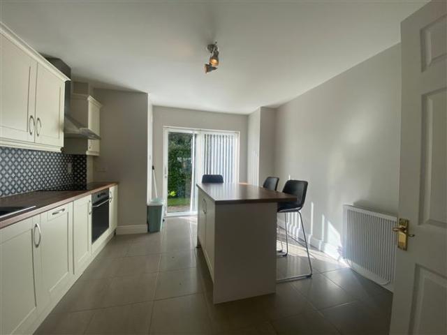 2,200 / month | Rochford Park, Kill, Co. Kildare Ray Cooke Auctioneers 5011 MyHome. Ie Lettings