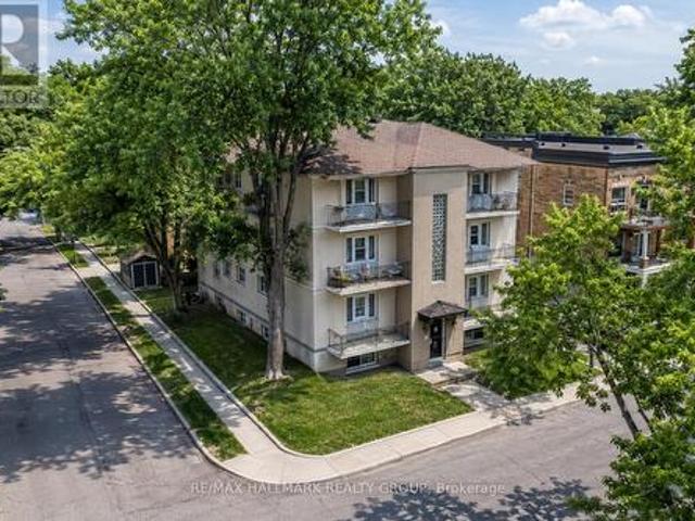 2 20 Lower Charlotte Street, Ottawa, ON, K1N 8K1 house for lease | Listing ID X13654 | Royal LePage