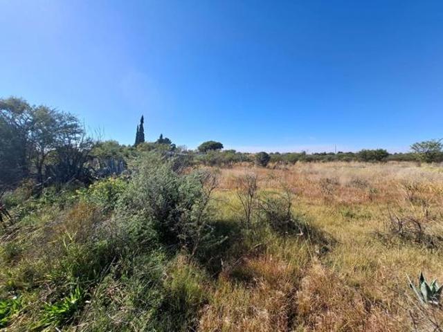 2 216 m² Land available in Riebeeckstad