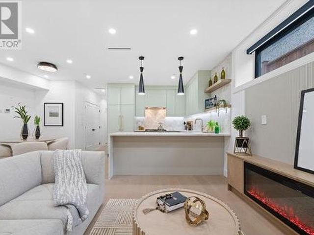 2 2282 8Th Avenue E, Vancouver, BC, V5N 1V5 townhouse for sale | Listing ID R3028 | Royal LePage