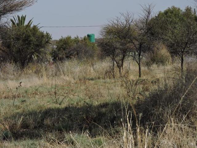 2 231 m² Land available in Swartruggens