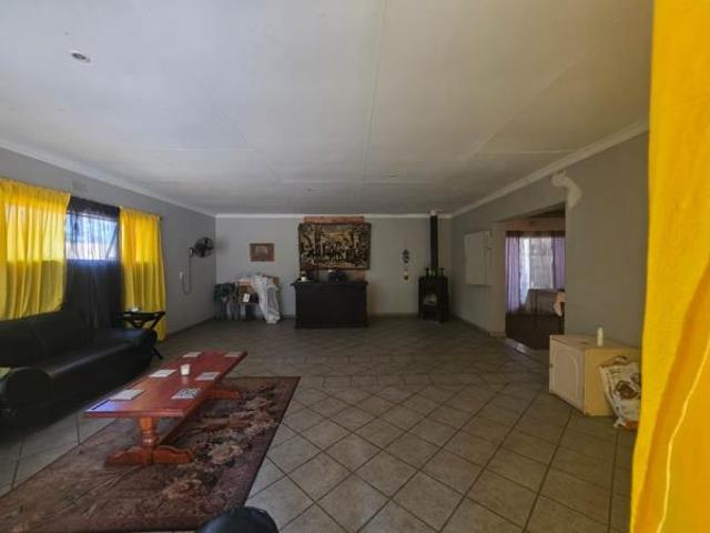 2.2 ha Land available in Homelands