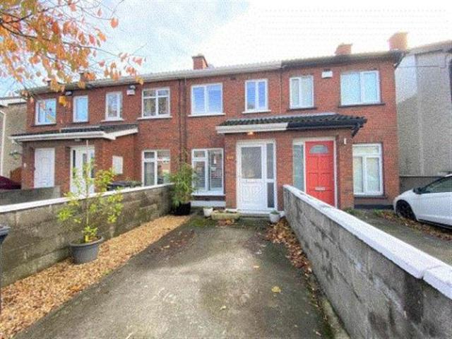 2,350 / month | Woodford, Meadowes, Clondalkin, Dublin 22 Ray Cooke Auctioneers 5014 MyHome. Ie Lettings