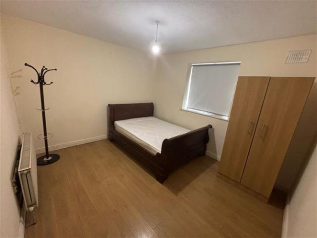 2,350 / month | Sundays Well, Naas, Co. Kildare Ray Cooke Auctioneers 5021 MyHome. Ie Lettings