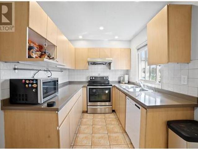 2 3558 E 49Th Avenue, Vancouver, BC, V5S 1M4 house for sale | Listing ID R2990 | Royal LePage