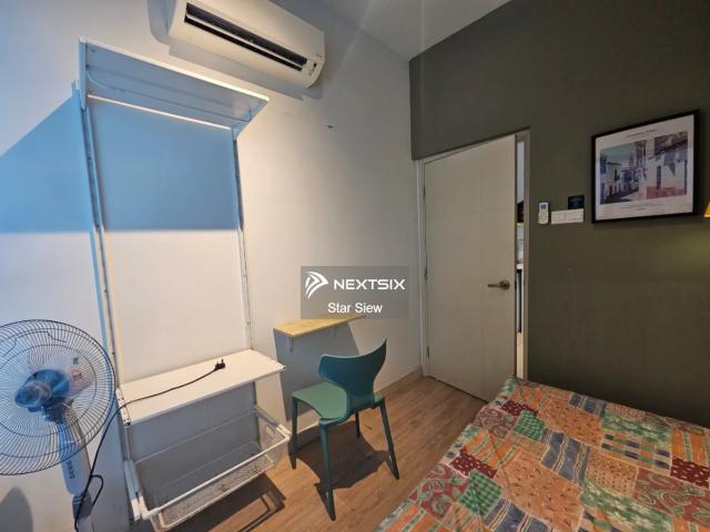 2,303 sqft, 3rooms, 1 study, 5 Bathrooms, Partially Furnished