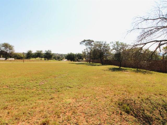 2 321 m² Land available in Modimolle