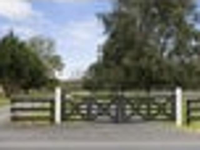 2.32ha of opportunity in prime Tamahere location