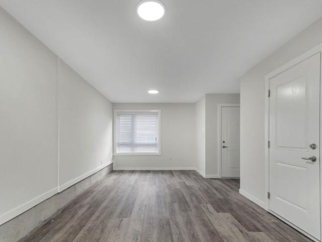 #2 3323 Rockhill Pl