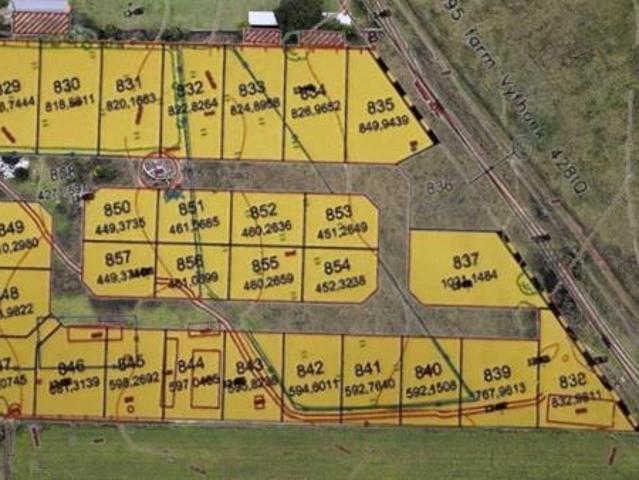 2.3 ha Land available in Vyfhoek AH