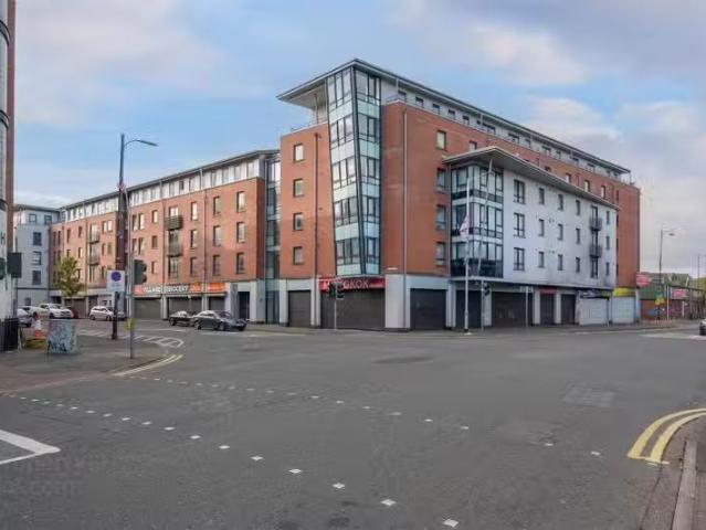 2.3 Whitehall Square