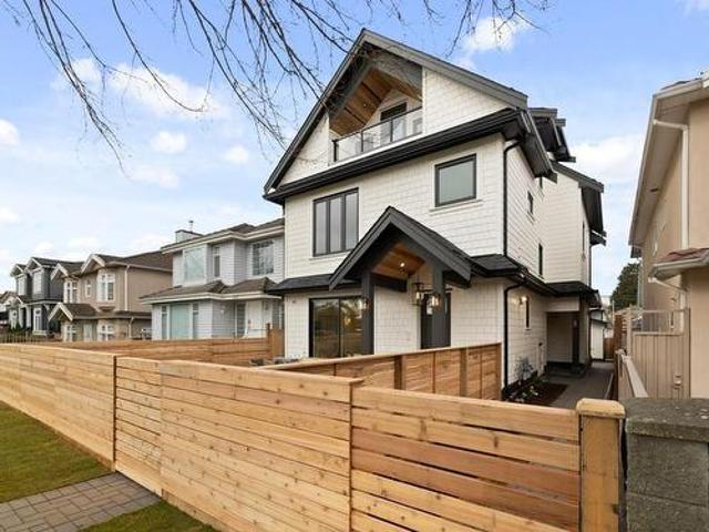 2 4579 Culloden Street, Vancouver, BC, V5V 4X7 duplex for sale | Listing ID R2975 | Royal LePage